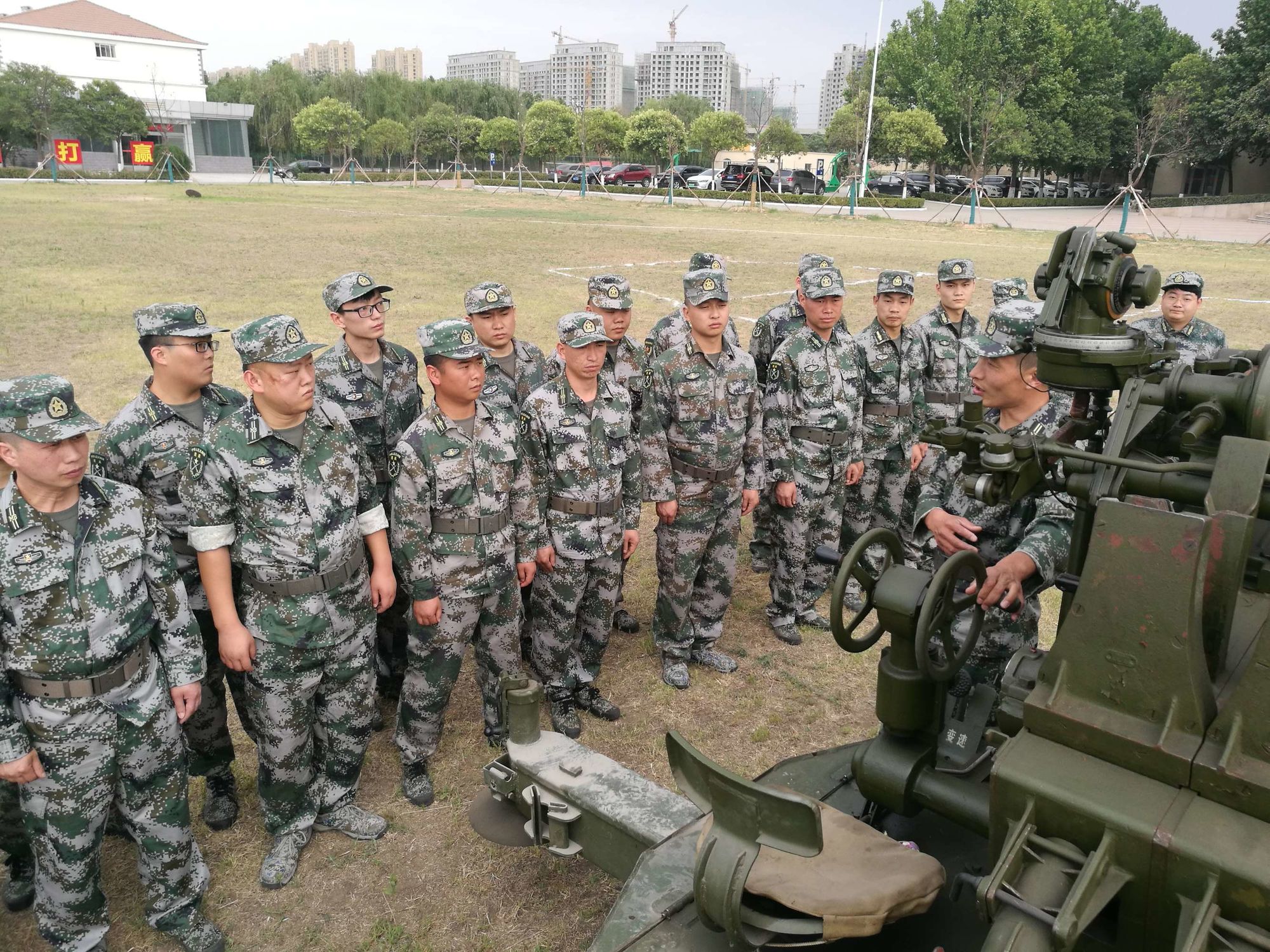 明日方舟资深干员词条一览_明日方舟资深干员tag搭配_明日方舟资深干员搭配支援