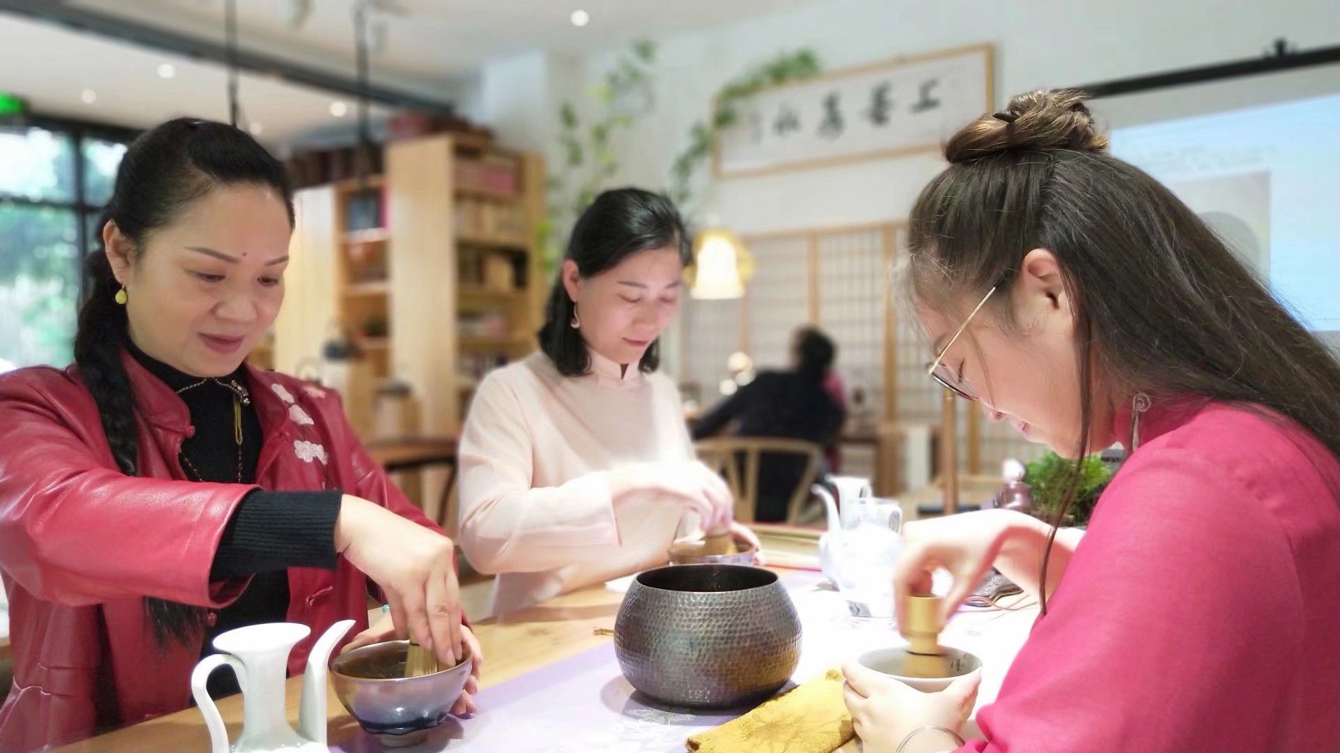 董荼那怎么读_董荼那阿会喃_董荼那