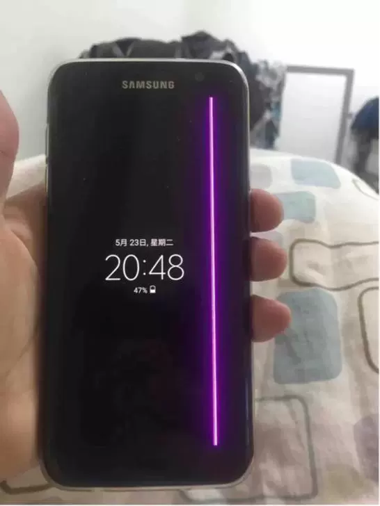 手机红屏影响打游戏吗_游戏手机屏幕发红_玩游戏红屏