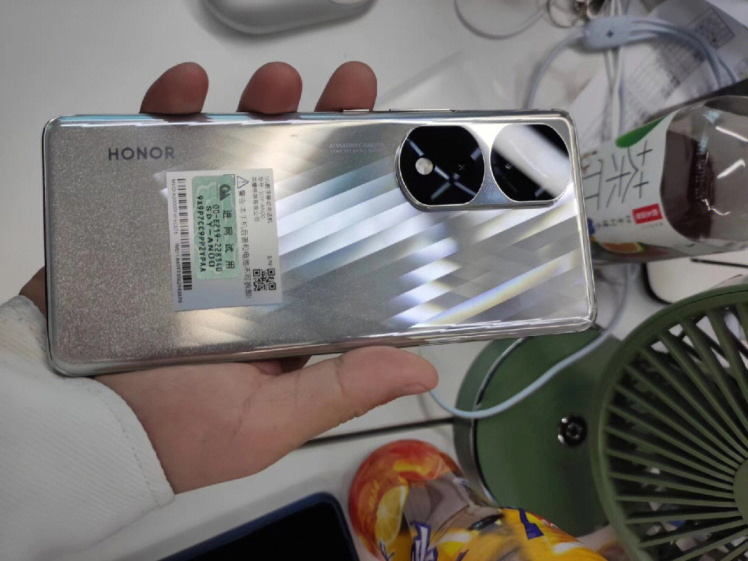 自带游戏散热的手机品牌_散热最好的游戏手机是哪款_自带散热系统的手机有几款