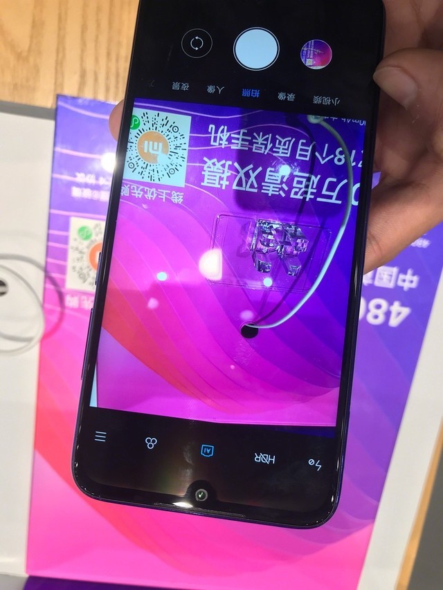 学生买手机如何选择玩游戏-学生党如何选择手机时，玩游戏的注意