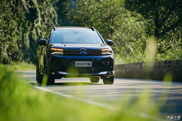 长安300越野车_长安cx30_长安300价格及图片