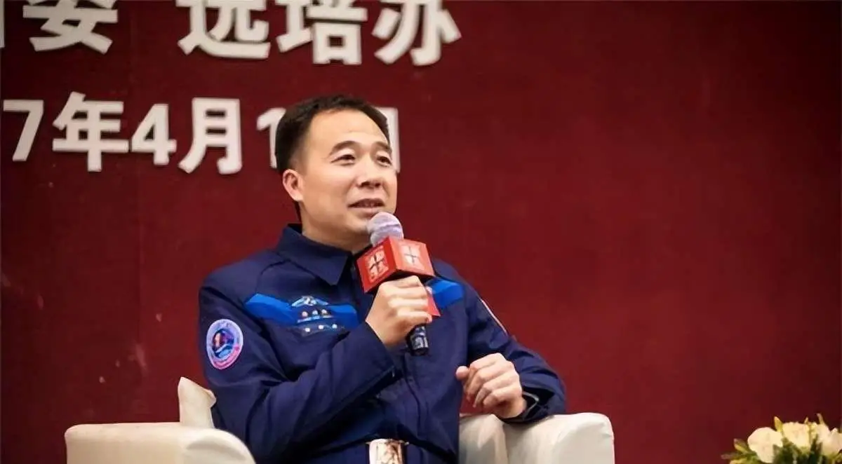 景海鹏的简历_景海鹏任命_景海鹏简历