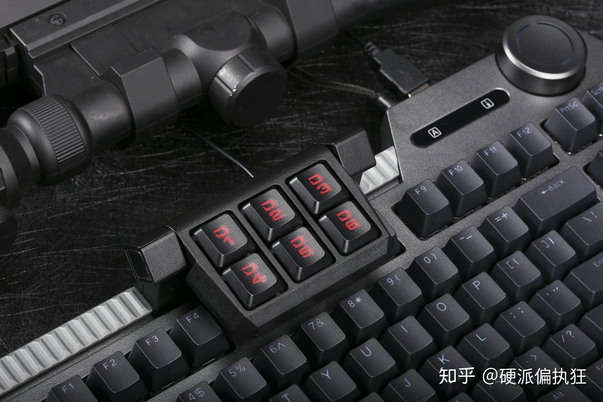 开机键盘玩乱跳手机游戏没反应_玩游戏手机开机键盘乱跳_开机键盘玩乱跳手机游戏怎么办