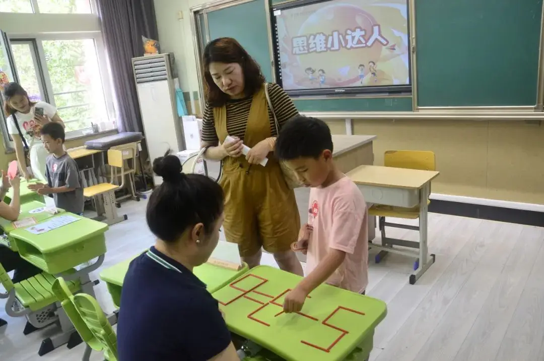 文字升级手机游戏_文字升级手机游戏怎么玩_文字升级打怪游戏