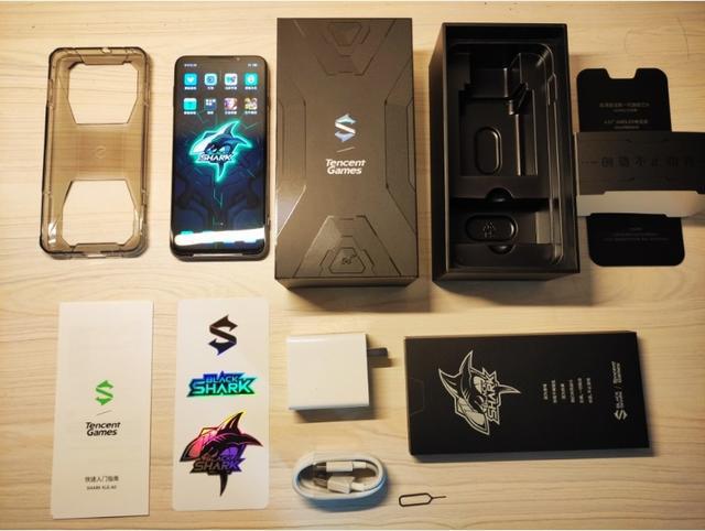 比黑鲨3s性能还好的手机_游戏手机对比黑鲨3类_比黑鲨好的游戏手机