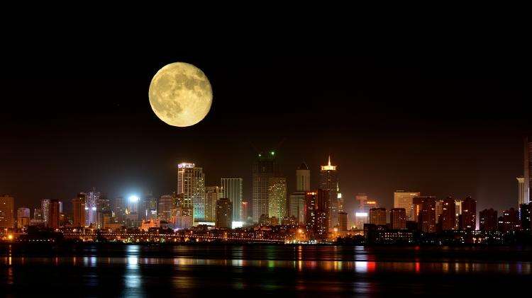 月夜见渔灯_月夜见_月夜见梅花