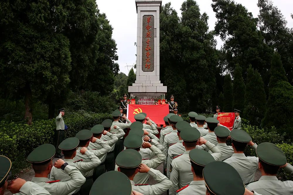 休闲古装换装游戏手机游戏_游戏古装休闲换装手机软件_手机古风换装游戏