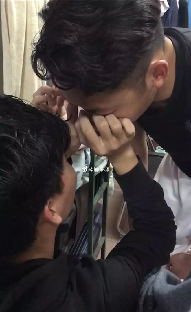 扔纸条套路_宿舍内扔纸条手机游戏规则_扔小纸条