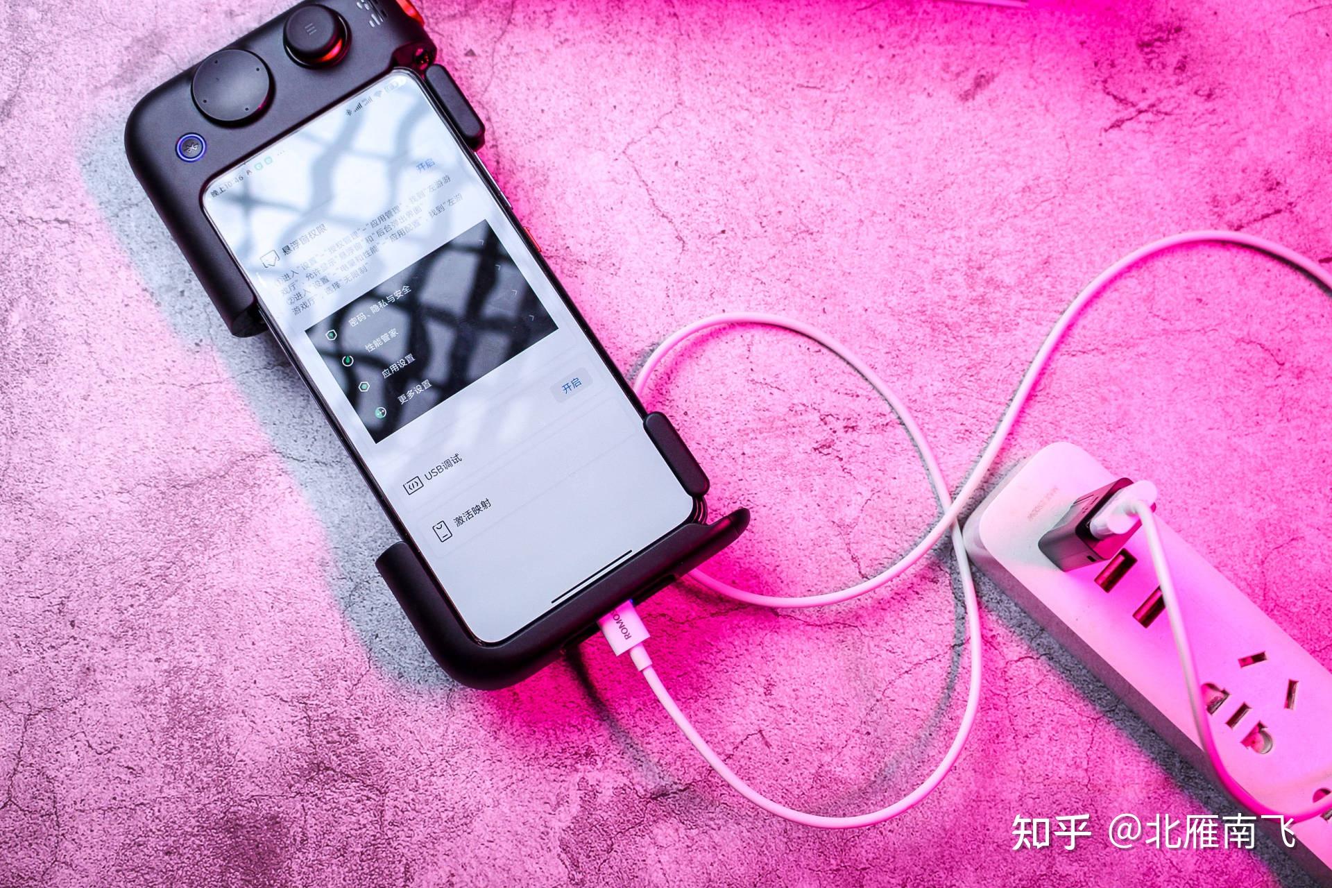 手柄能玩什么游戏手机_游戏手柄玩什么手机游戏_最适合玩游戏的手机手柄