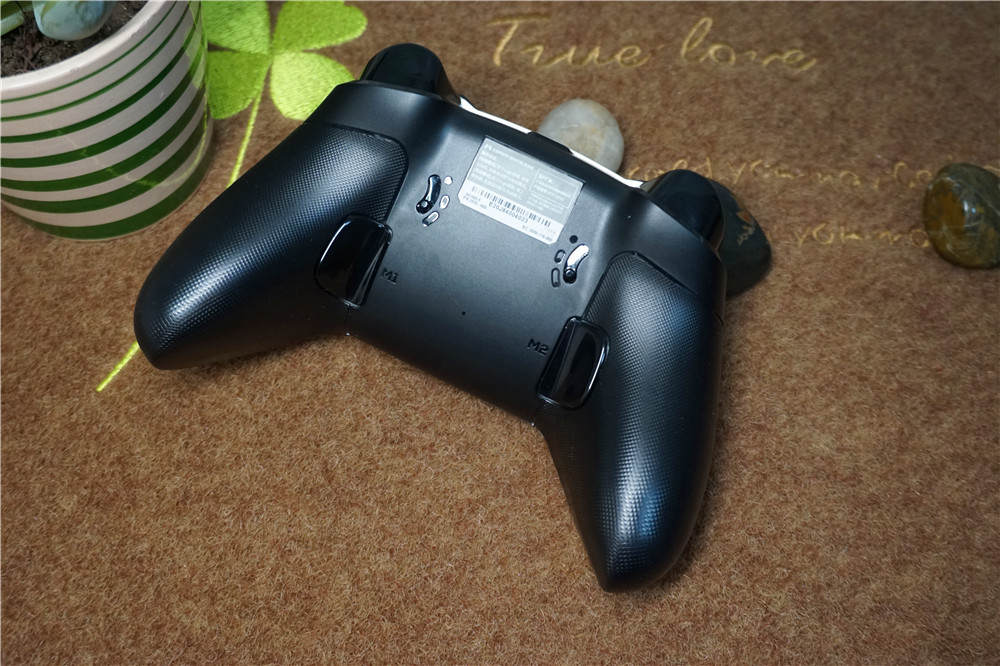 无线游戏手柄手机游戏推荐-无线游戏手柄推荐：Xbox 和 SwitchPro，让