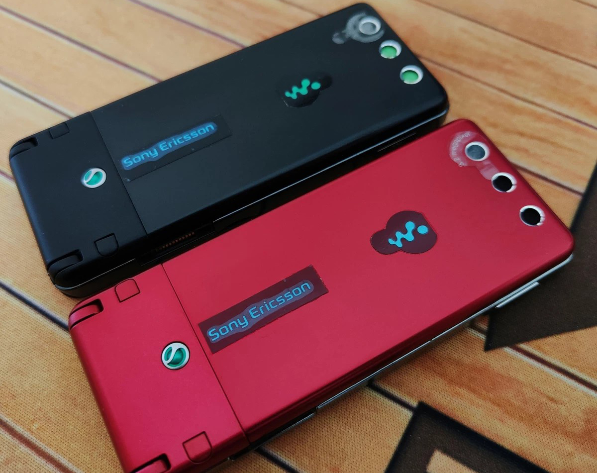 索尼翻盖手机大全_索尼翻盖游戏手机_索尼翻盖手机经典