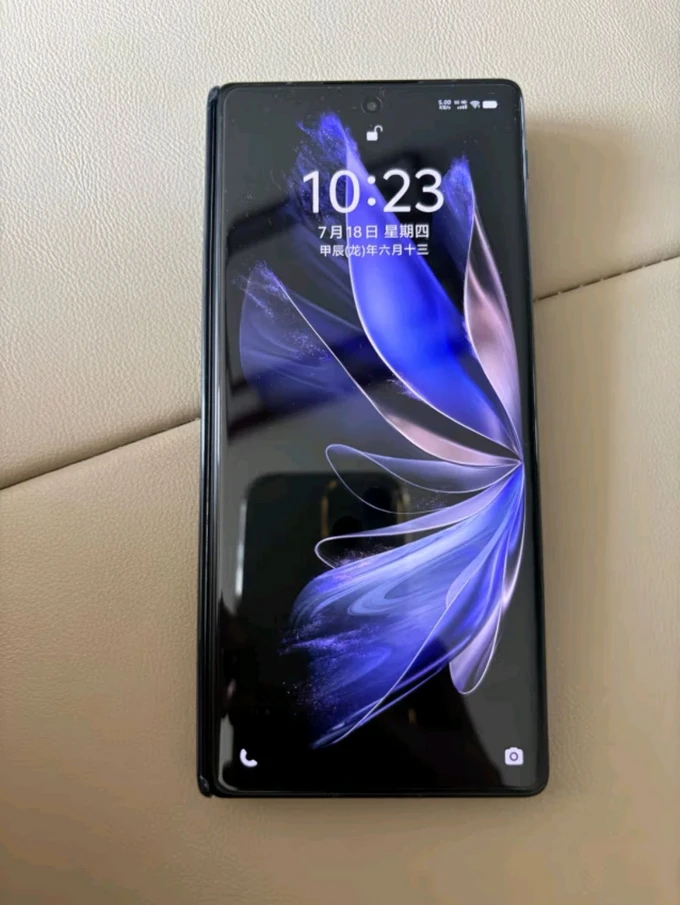 手机导演叫什么名字_游戏导演用什么手机比较好_导演版游戏
