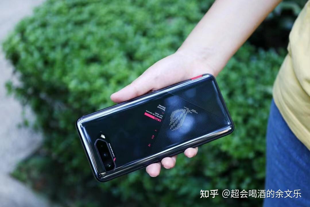 玩手机游戏用英语怎么说_一千块玩游戏的哪个手机好_玩手机好游戏推荐