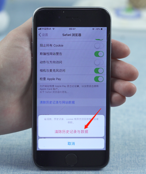 玩游戏太卡手机还热_手机热打游戏卡_手机热游戏就卡