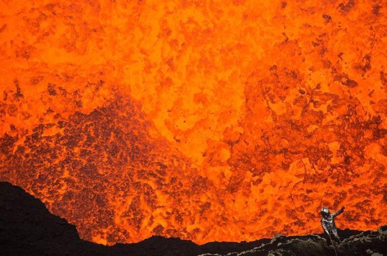 加拿大山火最新报道_加拿大的火山_加拿大火山