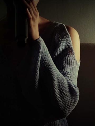 能女生玩个人手机游戏的软件_一个人能玩手机游戏吗女生_是个女生玩的手机游戏