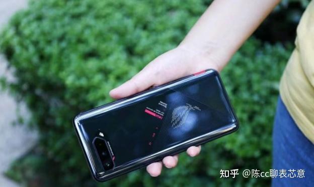 最新游戏手机性价比排行_性价比最新游戏手机排行_2021性价比最高游戏手机