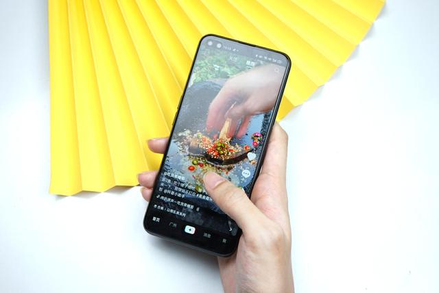 oppoa92s手机参数-OPPO A92s：屏幕惊艳、拍照